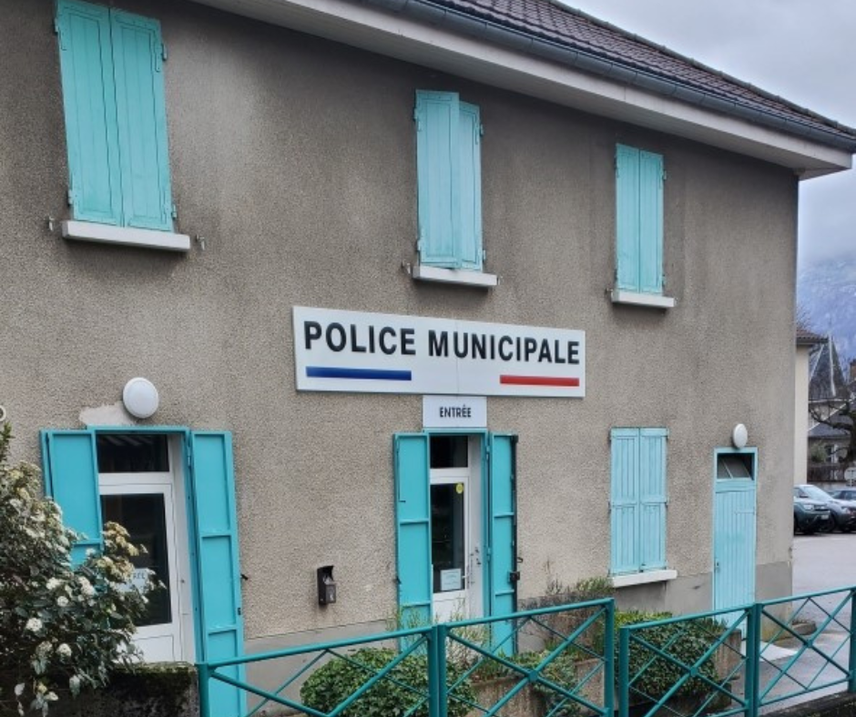 phto poli municipale facebook